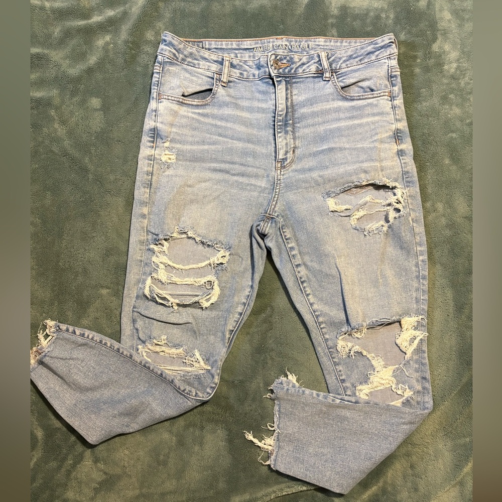American Eagle Outfitters Distressed Light Blue Women's Jeggings